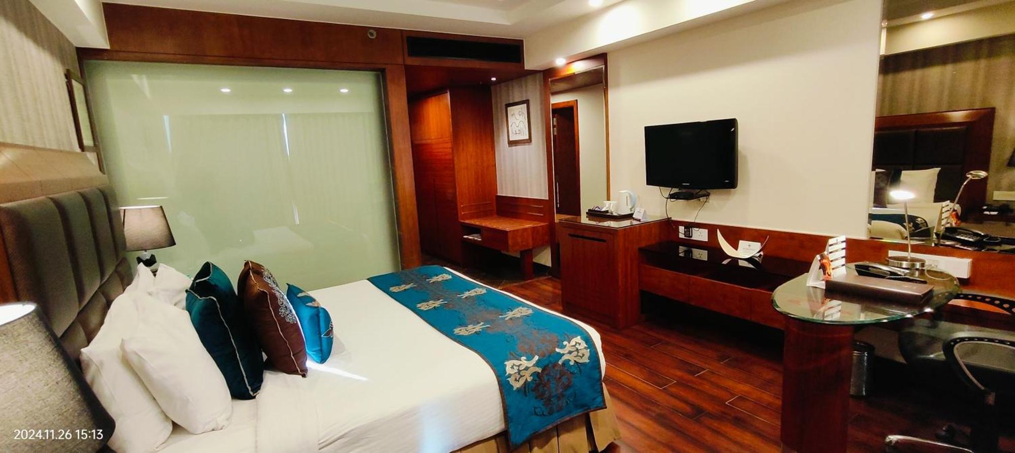 Marina- Shimla First Designer Boutique Hotel Екстериор снимка