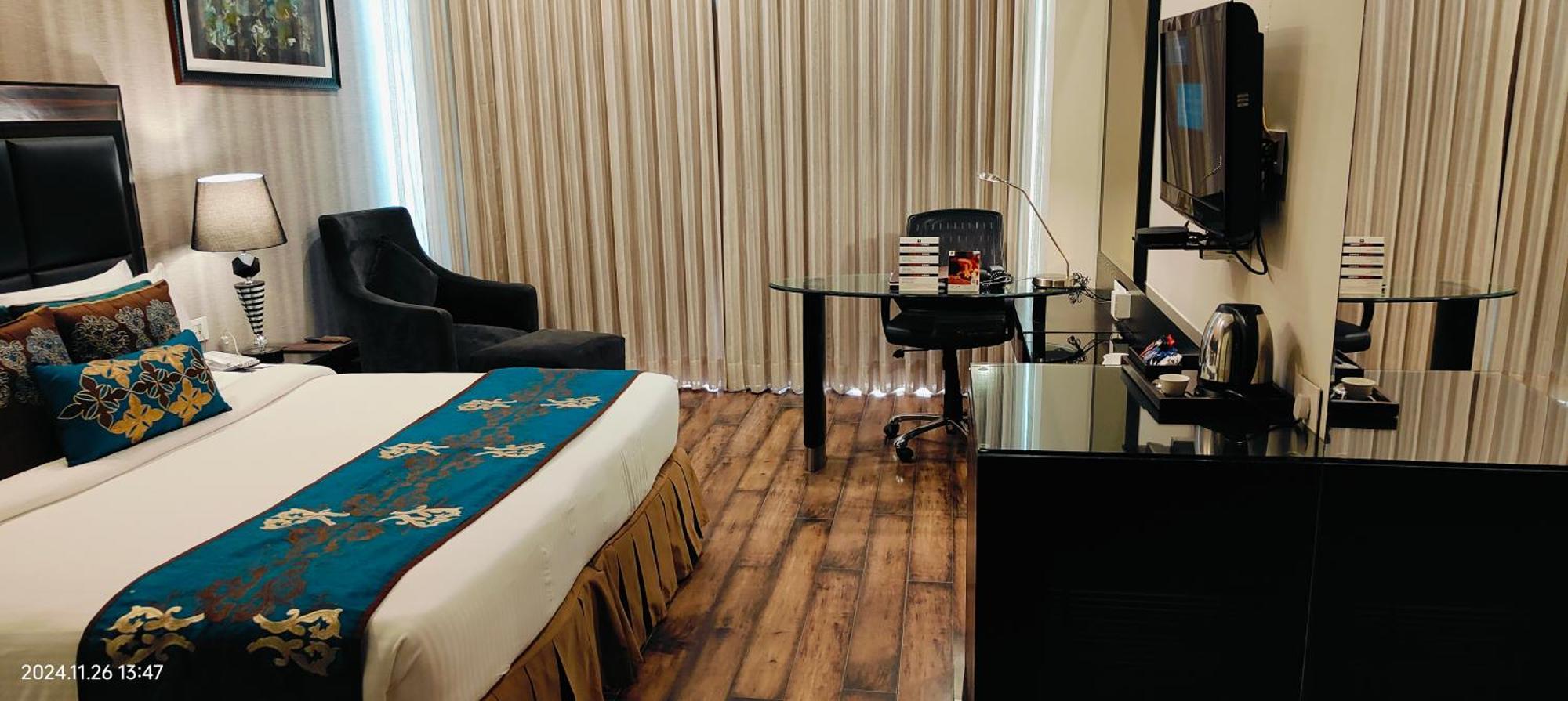 Marina- Shimla First Designer Boutique Hotel Екстериор снимка
