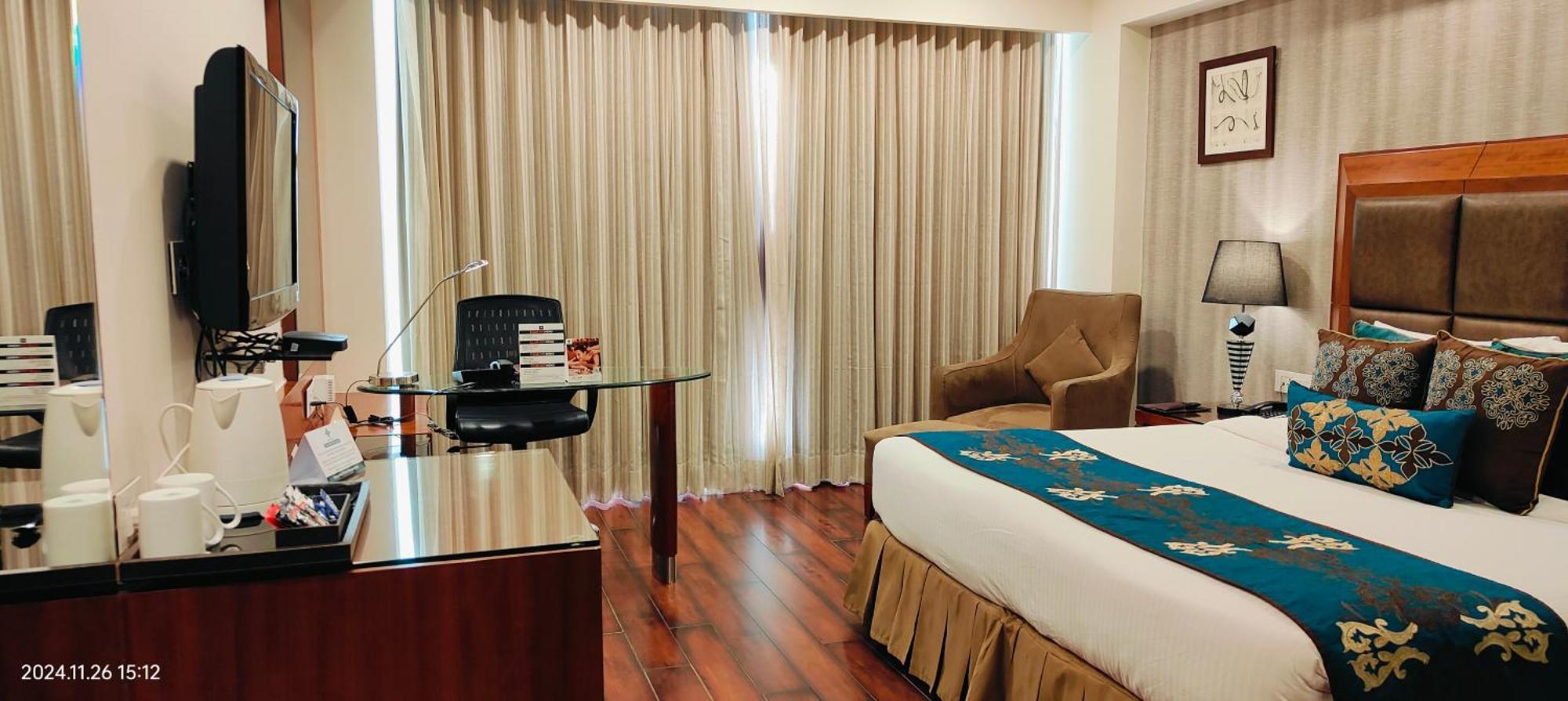 Marina- Shimla First Designer Boutique Hotel Екстериор снимка