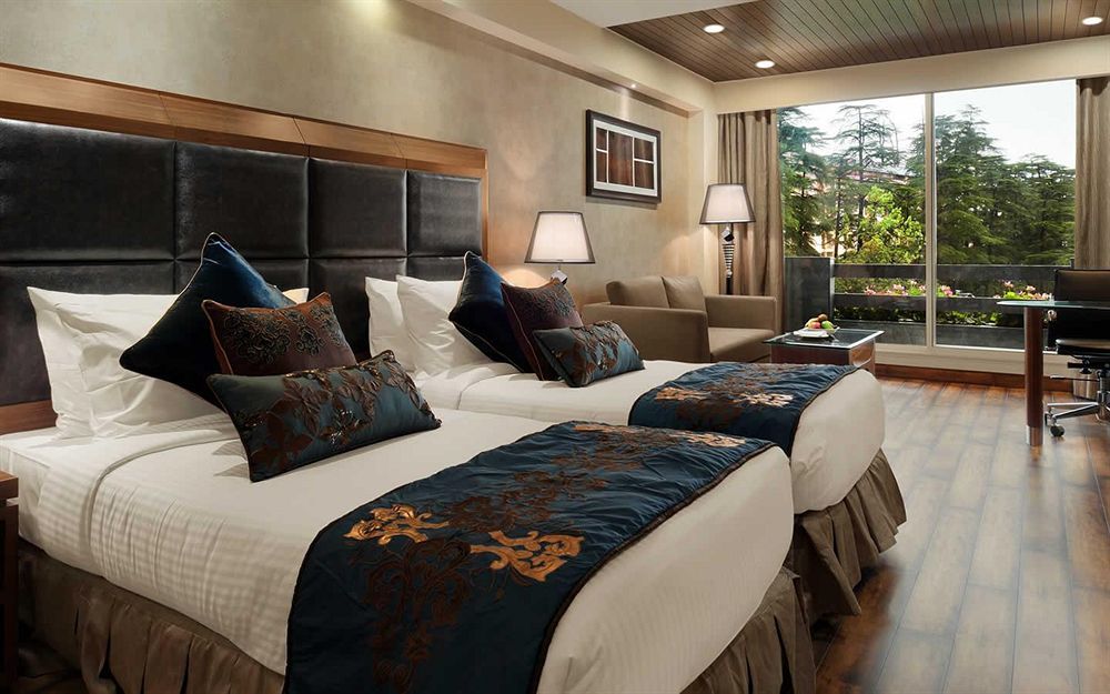 Marina- Shimla First Designer Boutique Hotel Екстериор снимка