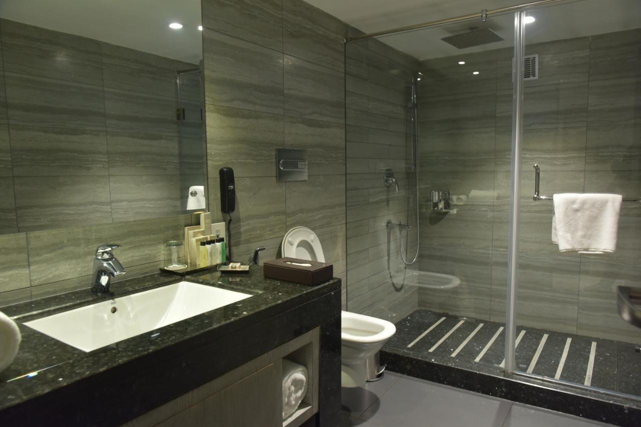 Marina- Shimla First Designer Boutique Hotel Екстериор снимка
